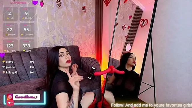 Aurora thomas  1 online show from 12, 2, 2025