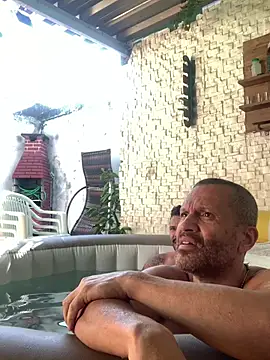 grossocalibre20 online show from 13, 4, 2026