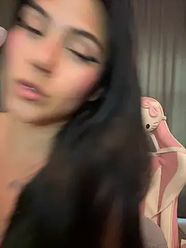 Snapshot of angelic1 chatting on 7, 5, 2026 angelic1 online show from 7, 5, 2026