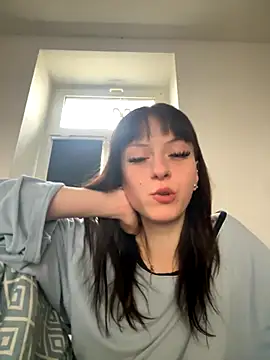 Ciara2004 online show from 5, 12, 2025