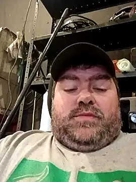 Rcraigue4 online show from 8, 11, 2025