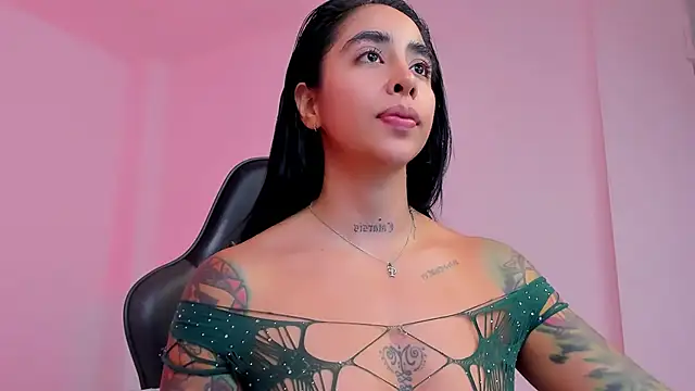 sophierooy22 online show from 23, 11, 2025