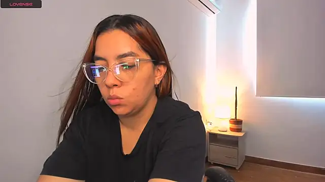 brithany olson25 online show from 27, 2, 2025