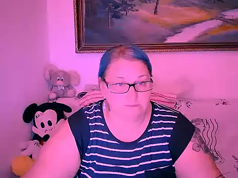 mayamayx online show from 13, 9, 2025