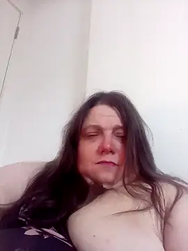 Snapshot of HotHornyEmmaX chatting on 13, 2, 2025 HotHornyEmmaX online show from 13, 2, 2025