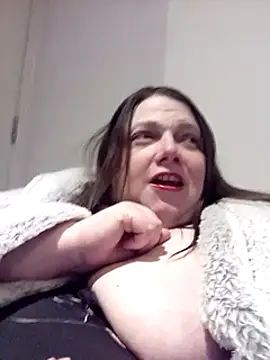 Snapshot of HotHornyEmmaX chatting on 18, 3, 2025 HotHornyEmmaX online show from 18, 3, 2025