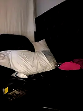 Amandabrown60 online show from 20, 3, 2025