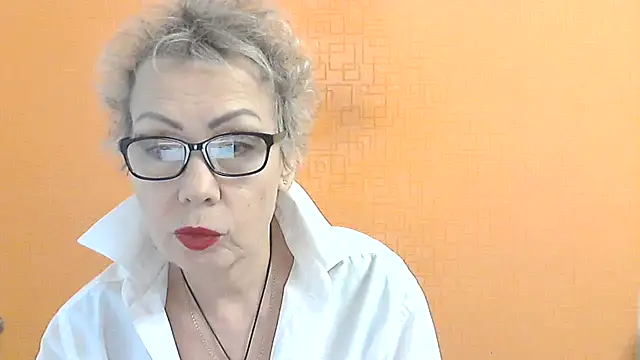 NessyJenixs online show from 18, 12, 2025