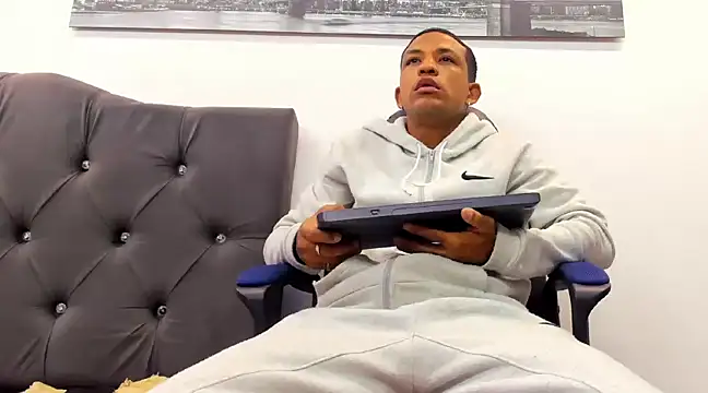 carlos alber12 online show from 5, 3, 2025