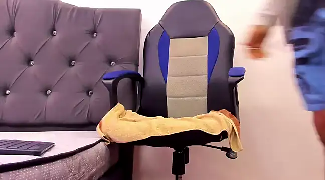 carlos alber12 online show from 9, 3, 2025