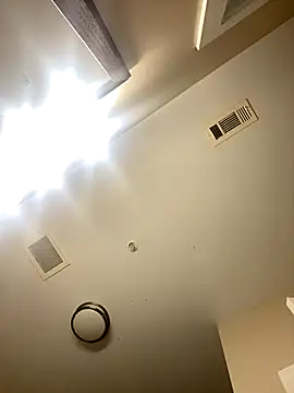 theprettysoles online show from 4, 12, 2025