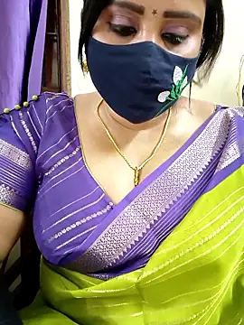 Queenflowerr online show from 14, 3, 2026