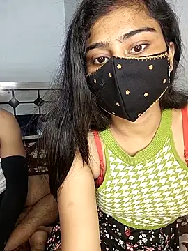 Snapshot of Love-N chatting on 4, 2, 2026 Love-N online show from 4, 2, 2026