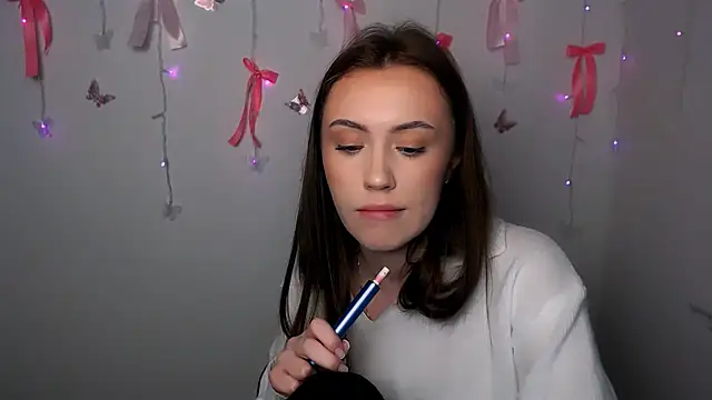 Snapshot of Nikonara_Love chatting on 12, 2, 2026 Nikonara Love online show from 12, 2, 2026