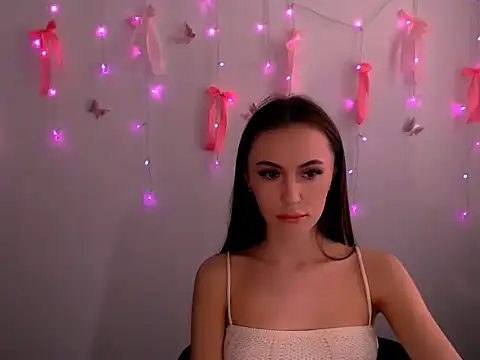 Snapshot of Nikonara_Love chatting on 27, 5, 2026 Nikonara Love online show from 27, 5, 2026