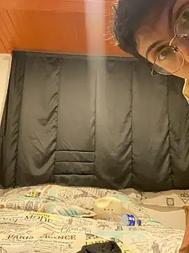 ApoloCruz online show from 6, 4, 2026