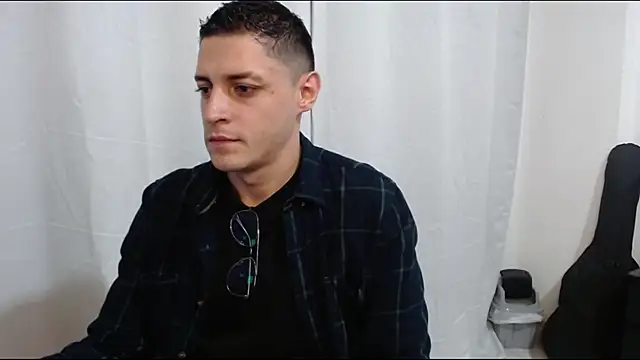 Snapshot of Frank_Millers chatting on 2, 6, 2026 Frank Millers online show from 2, 6, 2026