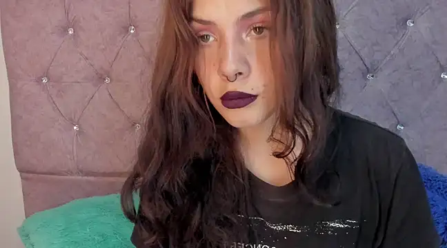 Snapshot of onix_bl4ck chatting on 8, 2, 2025 onix bl4ck online show from 8, 2, 2025