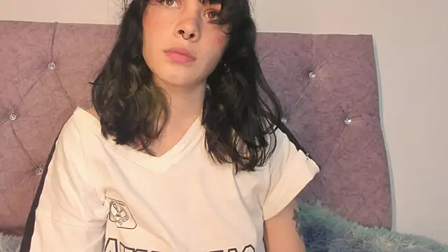 Snapshot of onix_bl4ck chatting on 5, 3, 2025 onix bl4ck online show from 5, 3, 2025