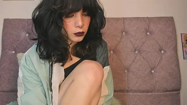 Snapshot of onix_bl4ck chatting on 7, 3, 2025 onix bl4ck online show from 7, 3, 2025