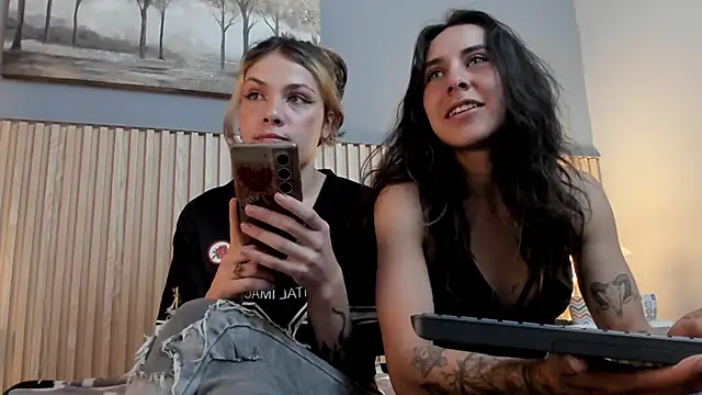 Snapshot of onix_bl4ck chatting on 20, 3, 2026 onix bl4ck online show from 20, 3, 2026