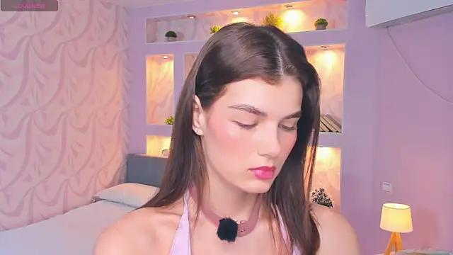 Snapshot of FloraDobb chatting on 10, 5, 2026 FloraDobb online show from 10, 5, 2026