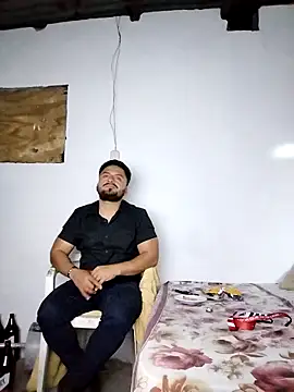 Snapshot of Ant1990 chatting on 28, 2, 2025 Ant1990 online show from 28, 2, 2025