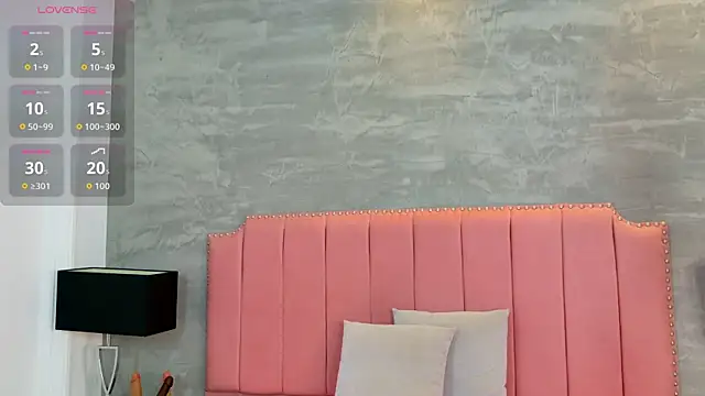 Alaia Colins online show from 18, 3, 2026