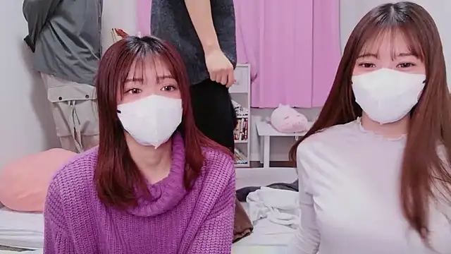 NA-KAREN-V8 online show from 1, 2, 2026