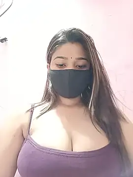 Snapshot of Simran-001 chatting on 1, 7, 2026 Simran-001 online show from 1, 7, 2026