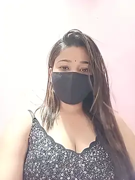 Snapshot of Simran-001 chatting on 2, 7, 2026 Simran-001 online show from 2, 7, 2026