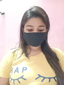 Snapshot of Simran-001 chatting on 11, 7, 2026 Simran-001 online show from 11, 7, 2026