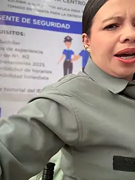 Snapshot of Ariana-07 chatting on 12, 11, 2025 Ariana-07 online show from 12, 11, 2025