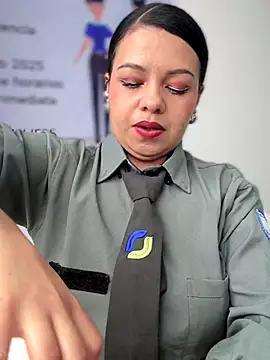 Snapshot of Ariana-07 chatting on 24, 11, 2025 Ariana-07 online show from 24, 11, 2025