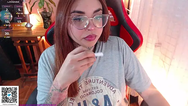 Snapshot of natyk_m chatting on 27, 5, 2026 natyk m online show from 27, 5, 2026