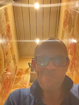 MaxDevilWhite online show from 28, 2, 2026