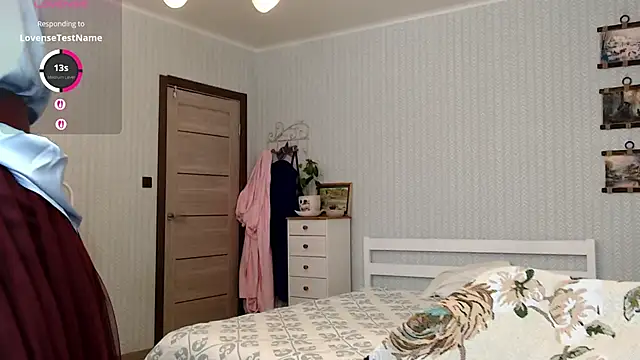 Snapshot of Soffya_Soy chatting on 9, 4, 2026 Soffya Soy online show from 9, 4, 2026