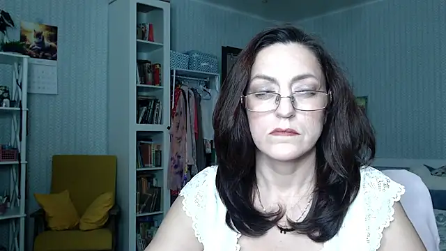 Soffya Soy online show from 11, 5, 2026