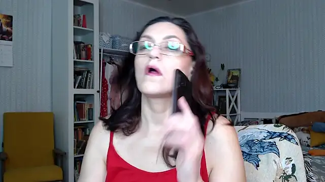 Soffya Soy online show from 12, 5, 2026
