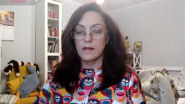 Soffya Soy online show from 17, 5, 2026