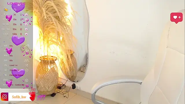 Snapshot of Sofi_BBW chatting on 18, 2, 2026 Sofi BBW online show from 18, 2, 2026