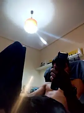 Snapshot of S4nt1luXx chatting on 24, 11, 2025 S4nt1luXx online show from 24, 11, 2025