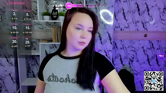 Snapshot of maya_suun chatting on 9, 9, 2025 maya suun online show from 9, 9, 2025