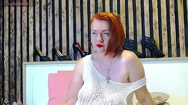 Alis Lovi online show from 29, 6, 2026