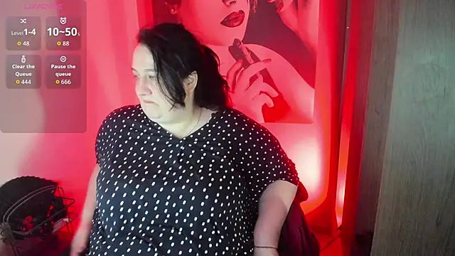 QueenOfHaze online show from 17, 4, 2026