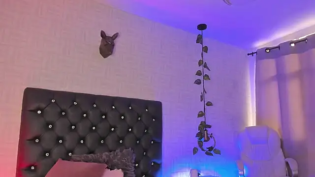 Hannah Jonhson online show from 29, 1, 2025