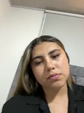 MeganCrow online show from 17, 2, 2026