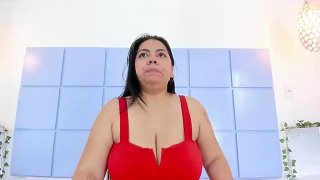 AmmyPike1 online show from 14, 11, 2025