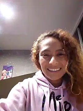 Zoedaniels online show from 13, 3, 2025