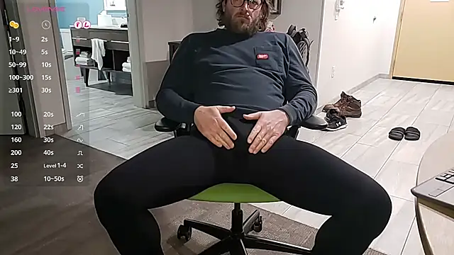 Snapshot of rrunner7718 chatting on 20, 3, 2025 rrunner7718 online show from 20, 3, 2025